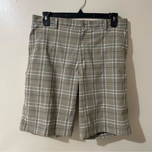 Nike Golf Tour Men’s Shorts Dri Fit Casual Athletic Performance Flat Front Plaid